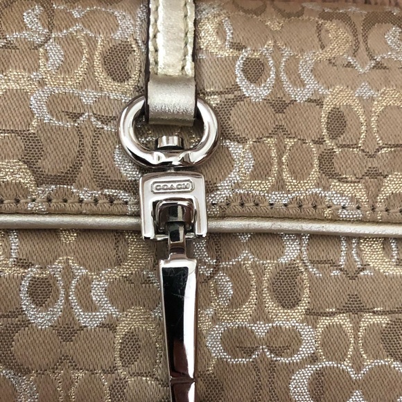 Coach runway collection metallic wristlet leather trim - Picture 4 of 7